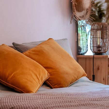 Rare & Confidentiel A Montpellier Apartment ภายนอก รูปภาพ